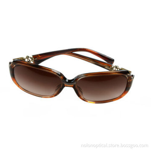 Delicate tortoise acetate sunglasses with trim for women